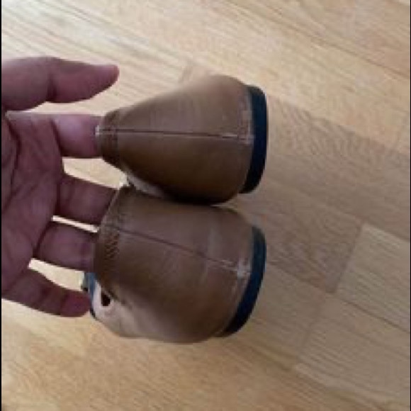 Coach Leather Flats - Picture 4 of 4